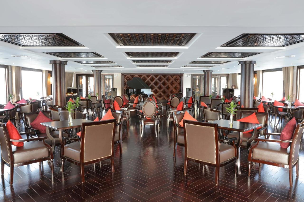 Hotel Ambassador Cruise Halong Bay Ha Long Exterior foto